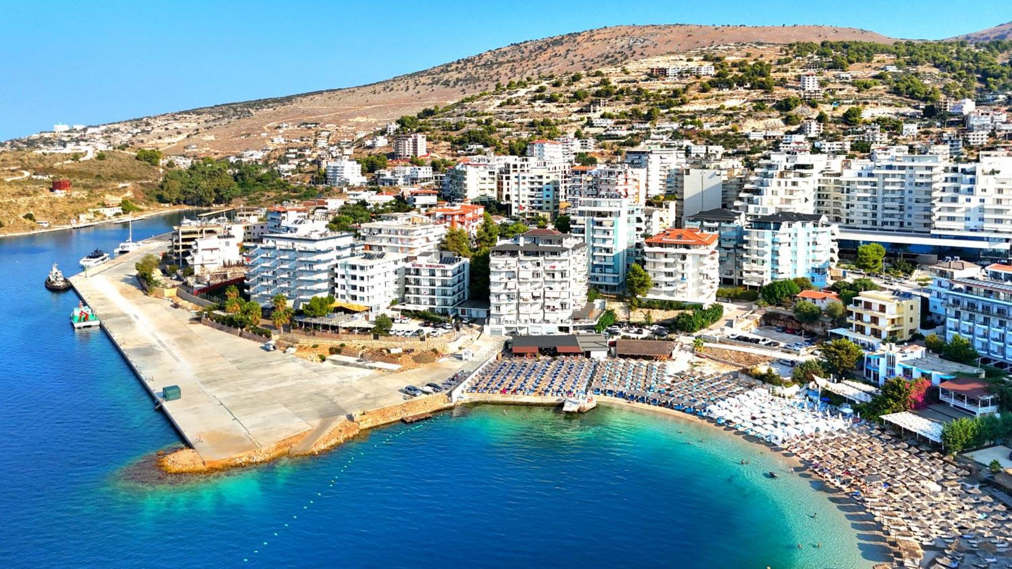 Deep Blue Rooftop - 111 Saranda Dış mekan fotoğraf