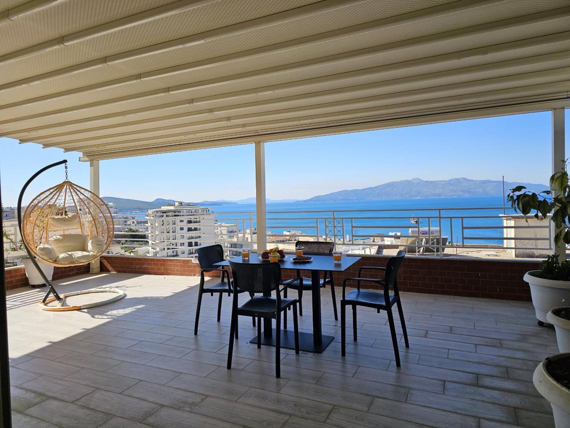 Deep Blue Rooftop - 111 Saranda Dış mekan fotoğraf